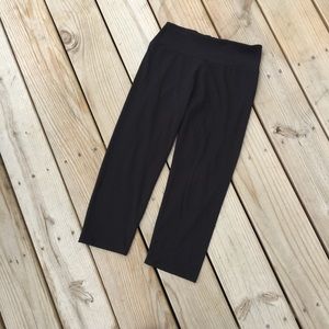Black Capri Leggings